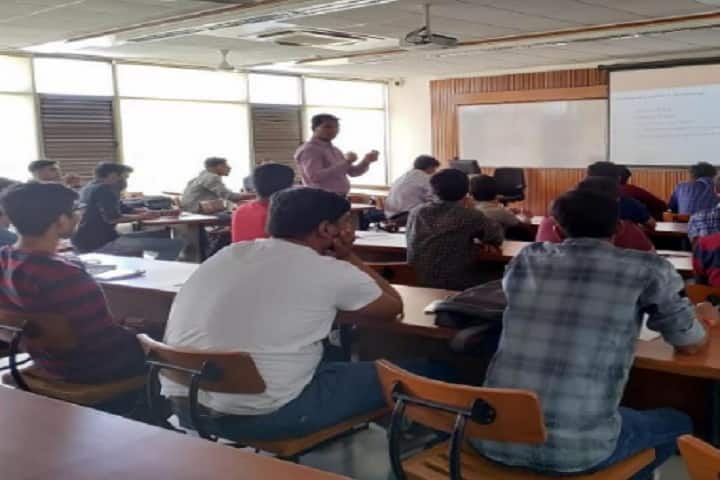Silver Oak University campus in Ahmedabad, Gujarat, India — photo 3