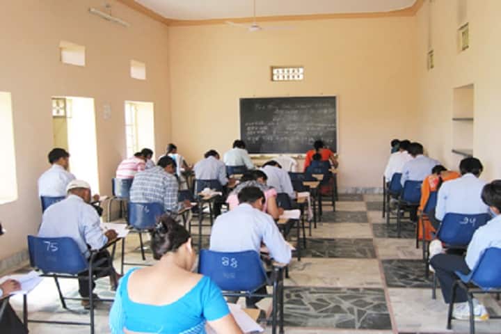 Taxshila Vidyapeeth Sansthan campus in Udaipur, Rajasthan, India — photo 2