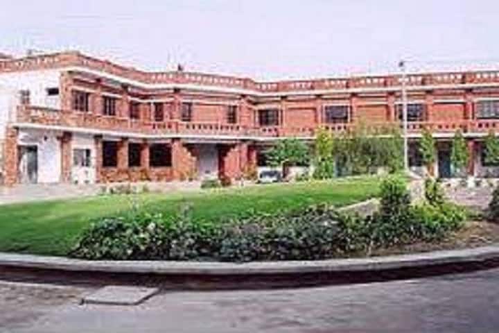 Lal Bahadur College of Education campus in Warangal, Telangana, India — photo 1