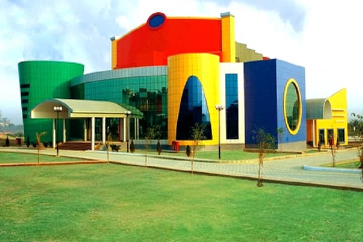 Institute of Pharmacy campus in Kanpur, Uttar Pradesh, India — photo 5