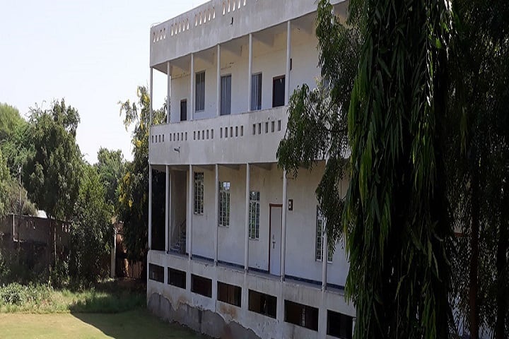 Robindra Nath Thakur College of B Ed campus in Udaipur, Rajasthan, India — photo 1