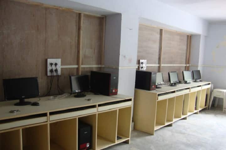 Dr Rajendra Muni B Ed College campus in Sirohi, Rajasthan, India — photo 2