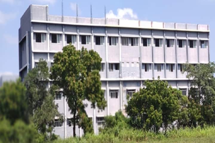 Sree Vinayaka Vidhyalaya College of Education campus in Erode, Tamil Nadu, India — photo 1