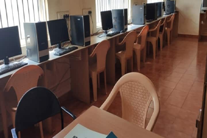 Sree Vinayaka Vidhyalaya College of Education campus in Erode, Tamil Nadu, India — photo 4