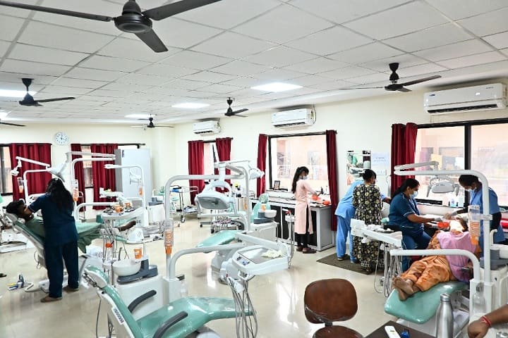 Shri Balaji Institute of Dental Sciences campus in Raipur, Chhattisgarh, India — photo 2
