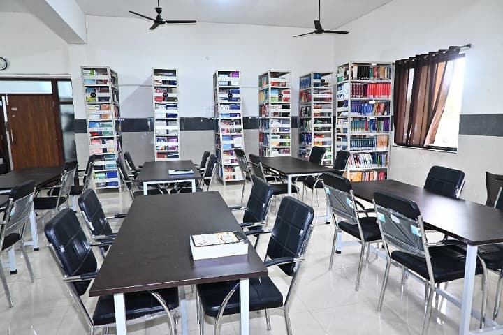 Shri Balaji Institute of Dental Sciences campus in Raipur, Chhattisgarh, India — photo 3