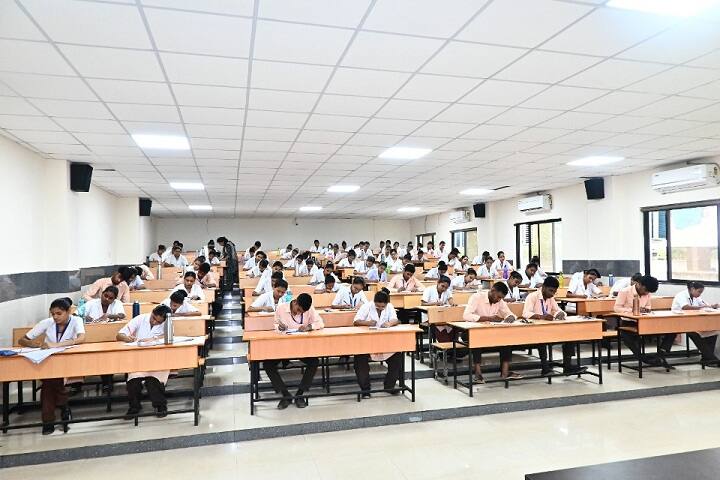 Shri Balaji Institute of Dental Sciences campus in Raipur, Chhattisgarh, India — photo 4