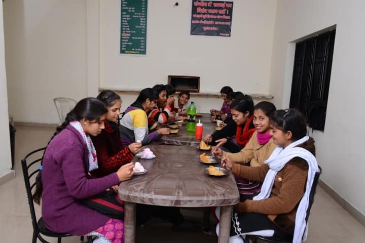 Ch Ishwar Singh Kanya Mahavidyalaya campus in Kaithal, Haryana, India — photo 5