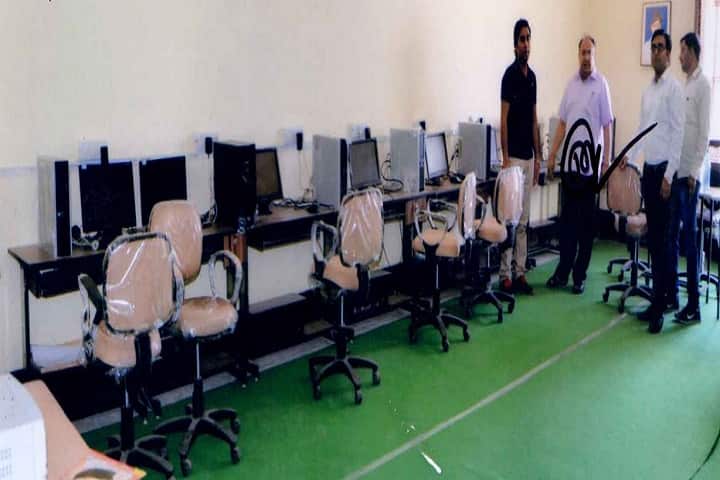 Abdul Shahid Mahavidyalaya campus in Etah, Uttar Pradesh, India — photo 2