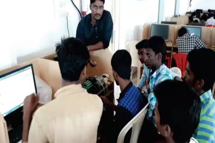 Sri Raaja Raajan College of Engineering and Technology campus in Karaikudi, Tamil Nadu, India — photo 6