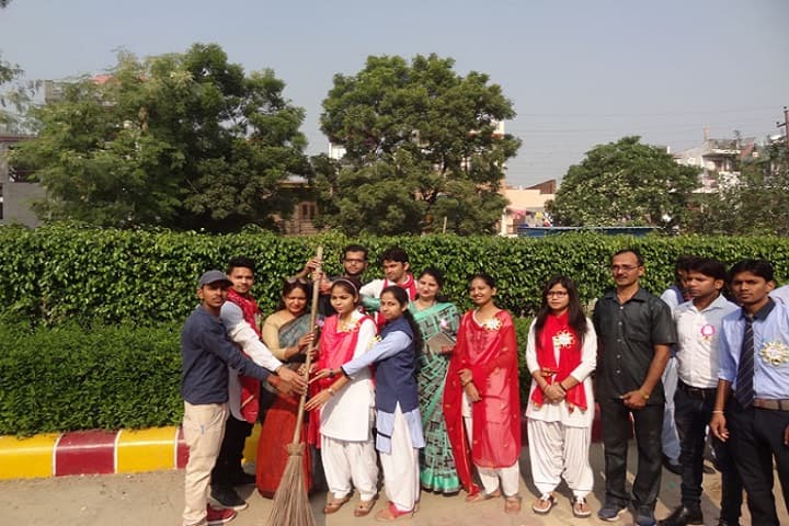 Smt Kamla Devi Vidyapeeth campus in Meerut, Uttar Pradesh, India — photo 2