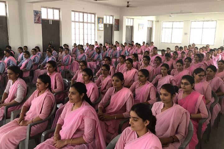Pink Model TT College campus in Bikaner, Rajasthan, India — photo 3