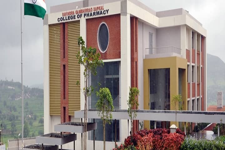 RG Sapkal College of Pharmacy campus in Anjaneri, Maharashtra, India — photo 1