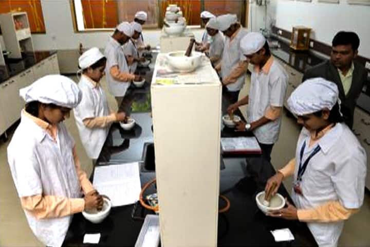 RG Sapkal College of Pharmacy campus in Anjaneri, Maharashtra, India — photo 4