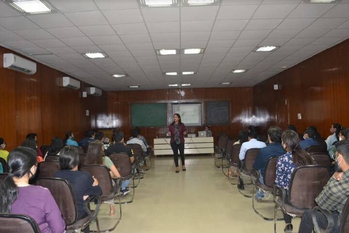 RA Podar Institute of Management campus in Jaipur, Rajasthan, India — photo 6