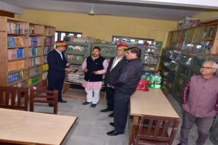 Vivek Teachers Training College campus in Jaipur, Rajasthan, India — photo 4