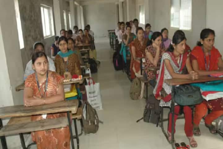 Gramin Vikas Shikshan Sanstha Shree Siddhivinayak College of Education campus in Nashik, Maharashtra, India — photo 2