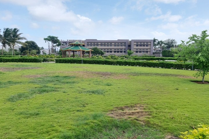 Shri Bhimashankar B Ed College campus in Pune, Maharashtra, India — photo 4