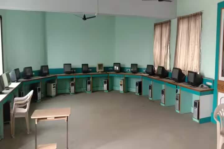 Subhashanna Kul College of Education campus in Pune, Maharashtra, India — photo 4
