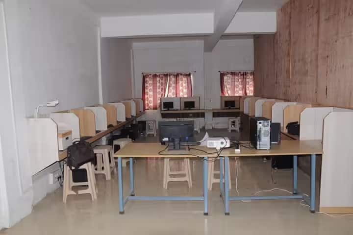 Shri Dattakrupa Shaikshnik and Krishi Gramvikas Pratishthans College of Education campus in Ahmednagar, Maharashtra, India — photo 3