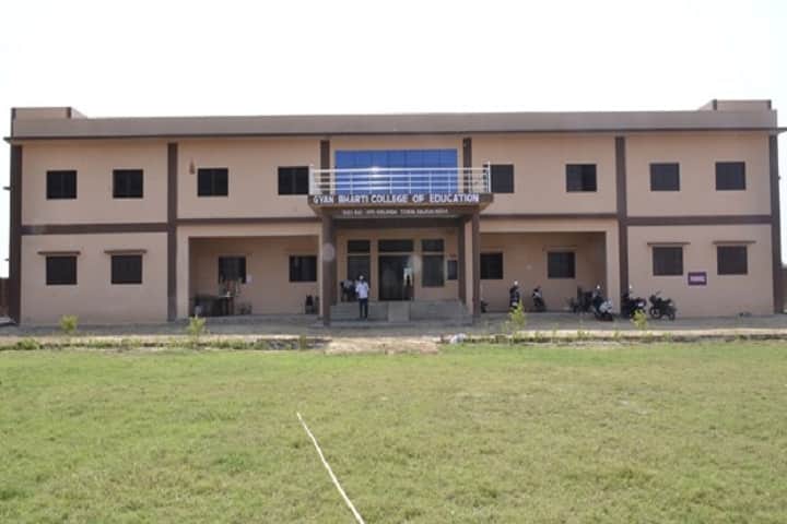 Gyan Bharti College of Education campus in Agra, Uttar Pradesh, India — photo 1