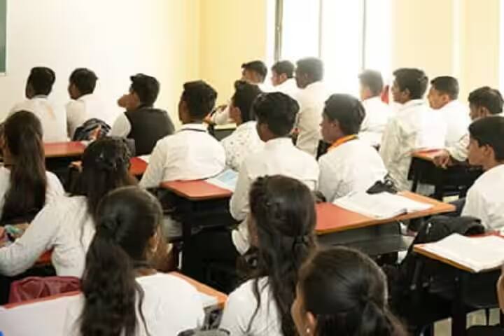 Arihant College of Arts campus in Pune, Maharashtra, India — photo 6