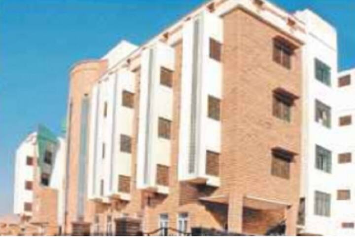 Lucky Institute of Professional Studies campus in Jodhpur, Rajasthan, India — photo 6