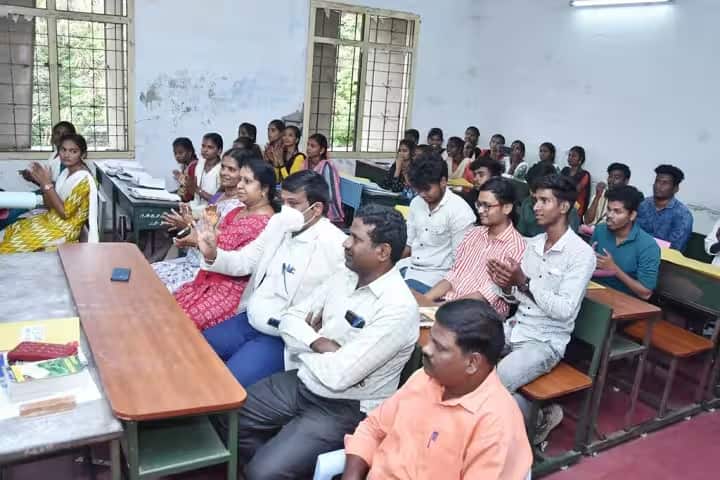 Arignar Anna Government Arts College campus in Villupuram, Tamil Nadu, India — photo 2