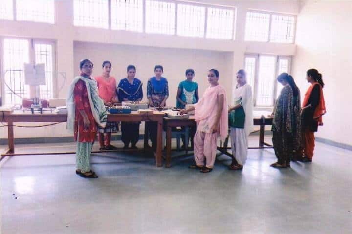 Mrs Helena Kaushik Womens Education College campus in Jhunjhunu, Rajasthan, India — photo 6