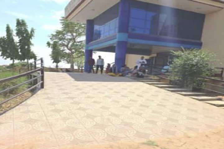 Rose Teacher Training College campus in Jaipur, Rajasthan, India — photo 1