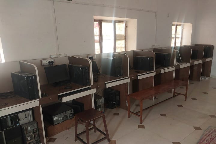 Vivek Bharti TT College campus in Sikar, Rajasthan, India — photo 6