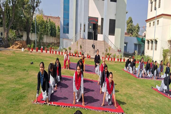 SN Girls B Ed College campus in Nawalgarh, Rajasthan, India — photo 4
