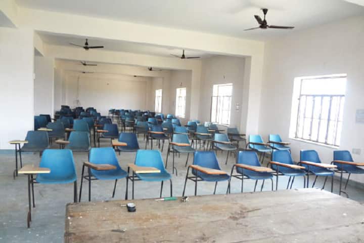 Shri BL Memorial Teachers Training College campus in Jaipur, Rajasthan, India — photo 5
