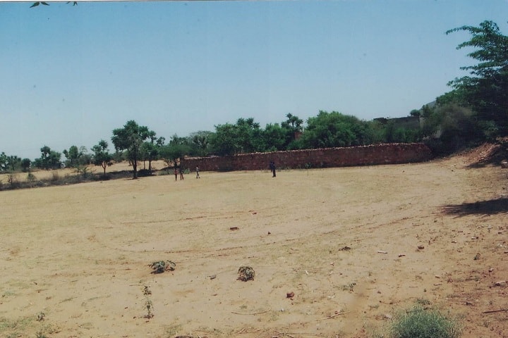 Shravani Jhajharia Institute of Education campus in Jhunjhunu, Rajasthan, India — photo 3