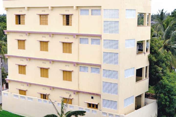 Sri Venkateswara College of Education campus in Guntur, Andhra Pradesh, India — photo 4