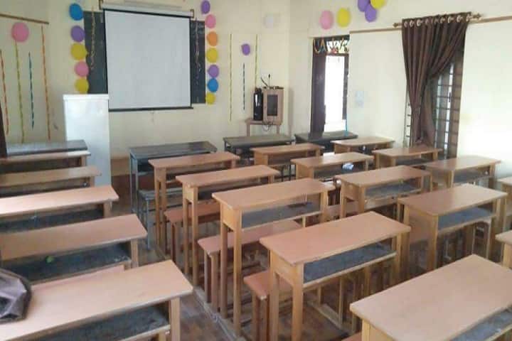 VH Marad M Ed College and Rural B Ed College campus in Dharwad, Karnataka, India — photo 3