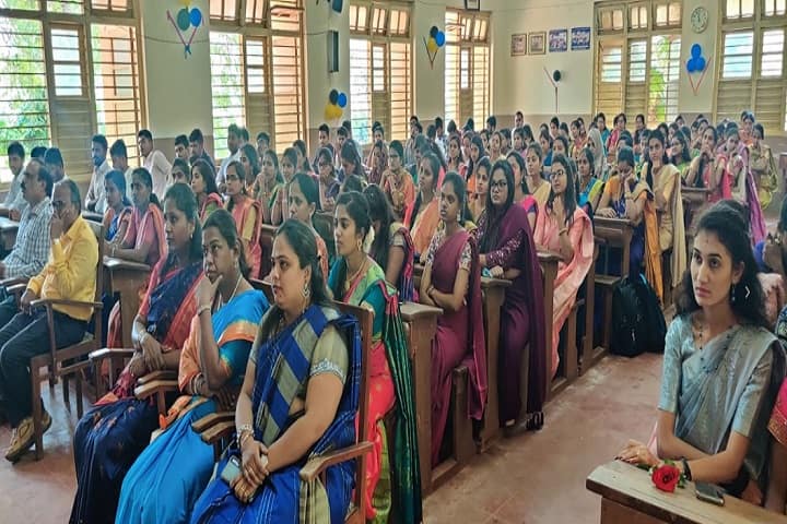 University College of Education campus in Dharwad, Karnataka, India — photo 5