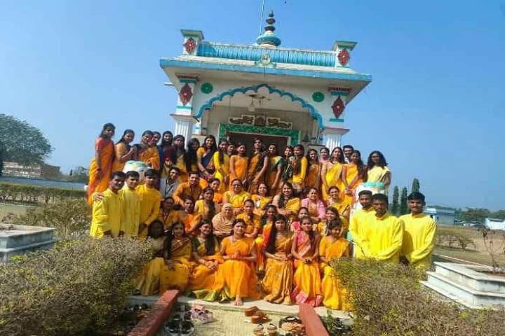 SSR College of Education campus in Silvassa, Dadra and Nagar Haveli, India — photo 4