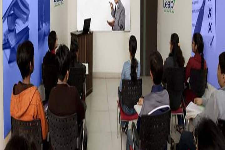 Modern Academy B Ed College campus in Modinagar, Uttar Pradesh, India — photo 2
