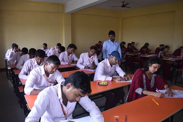 Pratibha Pallavan Teachers Training College campus in Patna, Bihar, India — photo 6