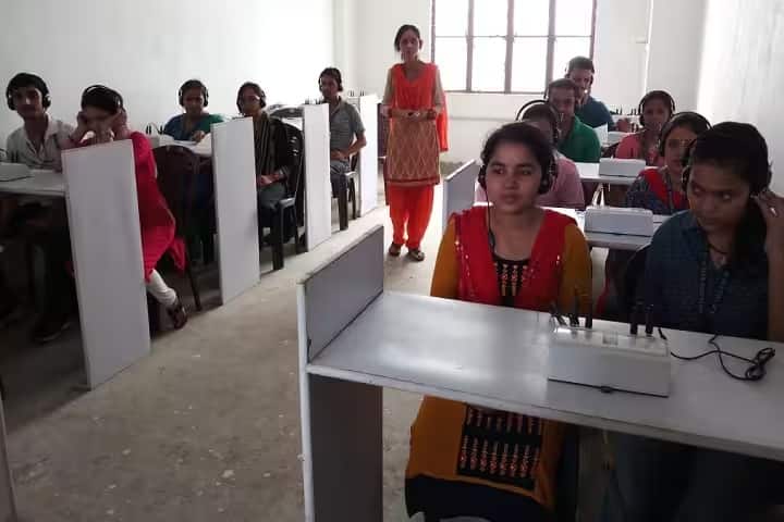 LNM College of Higher Education campus in Patna, Bihar, India — photo 6