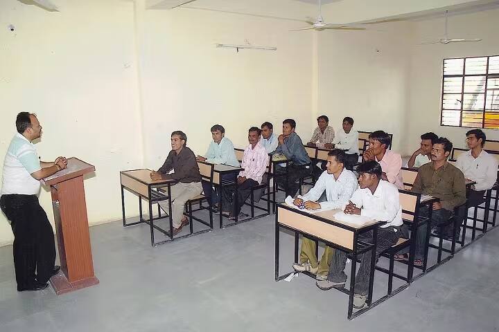 Liberal College of Education campus in Indore, Madhya Pradesh, India — photo 4