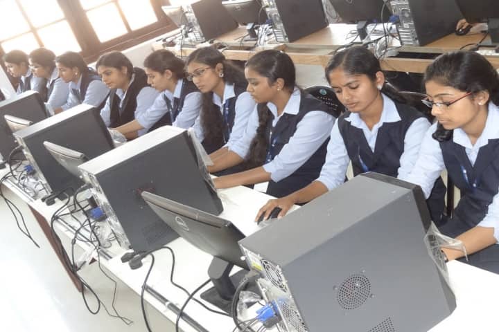 Carmel College of Engineering and Technology campus in Alappuzha, Kerala, India — photo 2