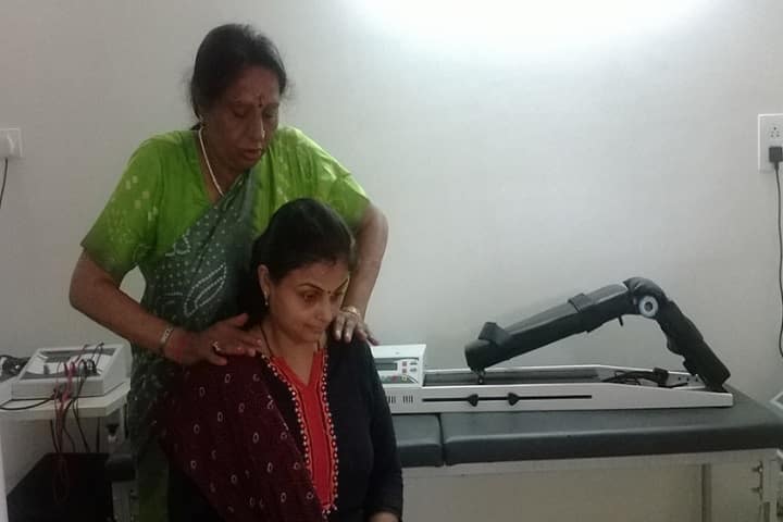 Khyati Institute of Physiotherapy campus in Ahmedabad, Gujarat, India — photo 4