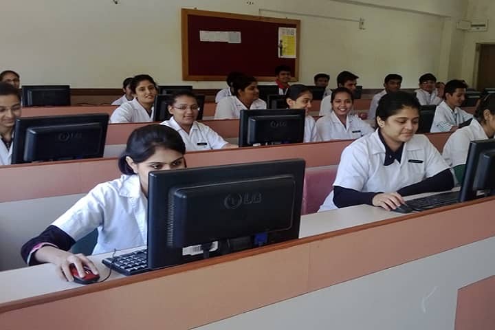 Khyati Institute of Physiotherapy campus in Ahmedabad, Gujarat, India — photo 5