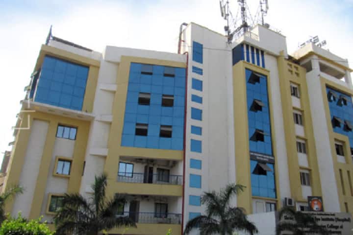 Shree Bharatimaiya College of Optometry and Physiotherapy campus in Surat, Gujarat, India — photo 1