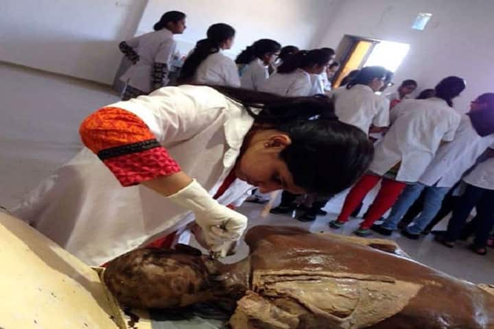 Shree Bharatimaiya College of Optometry and Physiotherapy campus in Surat, Gujarat, India — photo 4