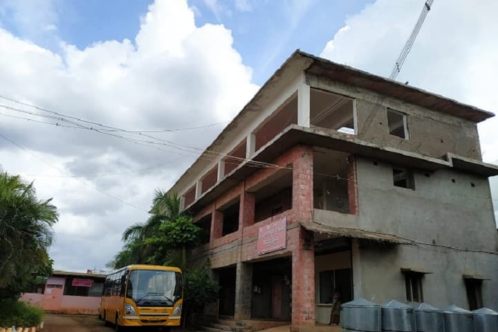 Sree Siddalingeshwara Vidyapeeth Trusts College of Education campus in Ingaleshwar, Karnataka, India — photo 2