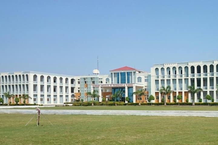 Vaishnavi Institute of Technology and Science campus in Bhopal, Madhya Pradesh, India — photo 1