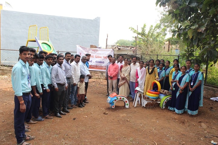 Smt Lakshmi S Nanavate B Ed College campus in Ballari, Karnataka, India — photo 6